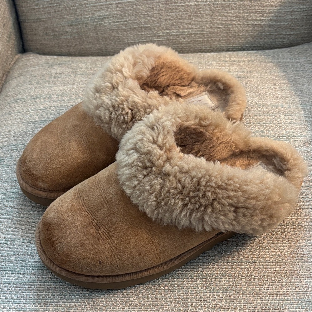 UGG Women's Classic II‎ Slippers Slip On Shoes 1130876 - Chestnut size 7